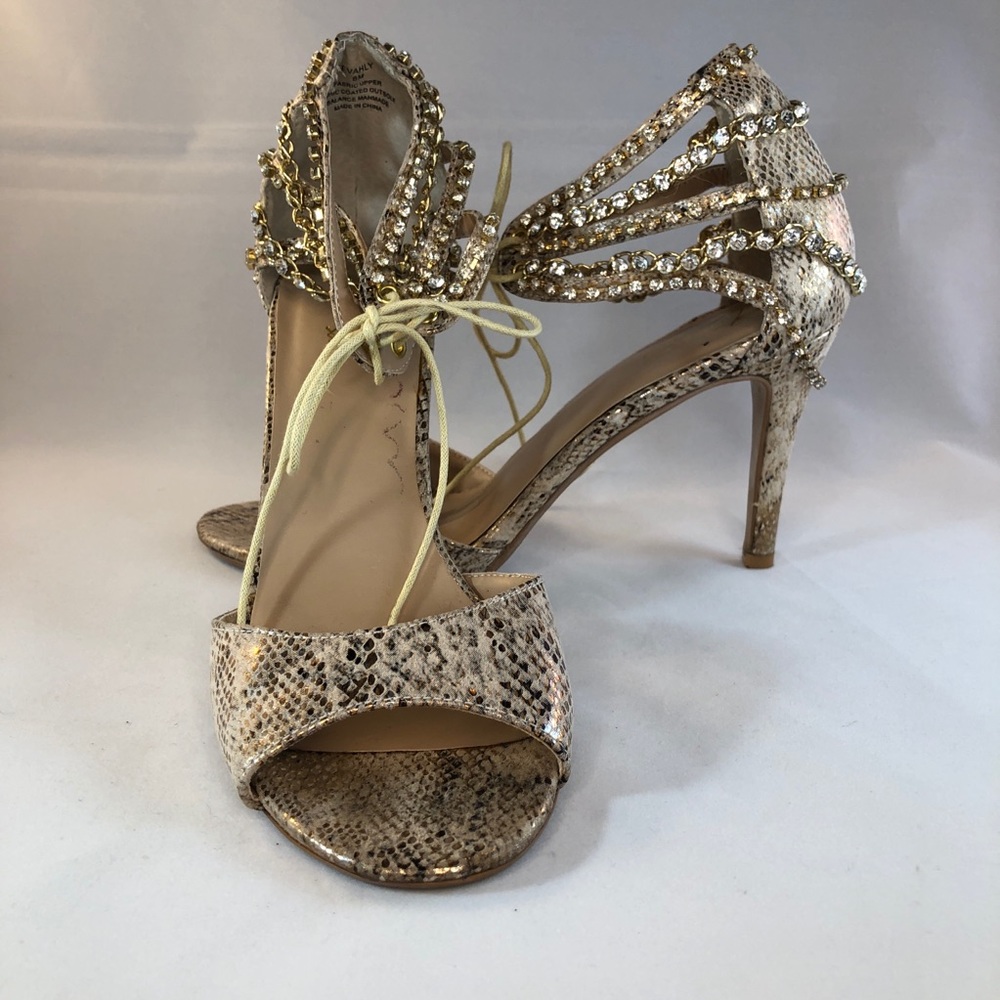 Thalia Sz 8 Sodi gold metallic snake skin heels